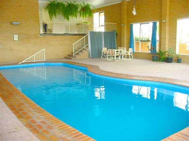 Bega Village Motor Inn Экстерьер фото