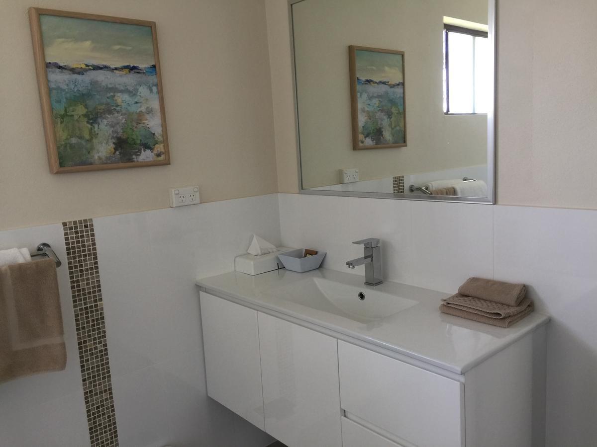 Bega Village Motor Inn Экстерьер фото