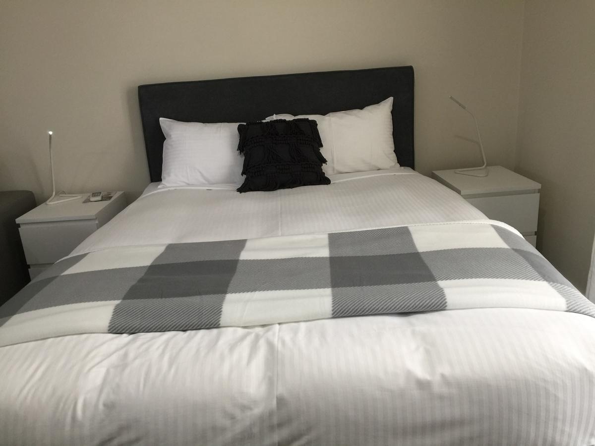 Bega Village Motor Inn Экстерьер фото